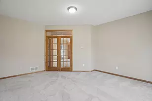 8781 Royal Ct NW, Anoka, MN 55303 - Photo 13