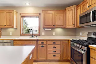 1300 26th St SW, Austin, MN 55912 - Photo 23
