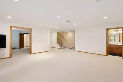 1300 26th Street SW, Austin, MN 55912 - Photo 45