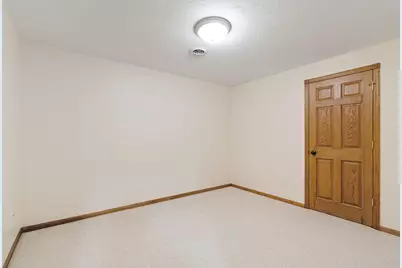 1300 26th Street SW, Austin, MN 55912 - Photo 51