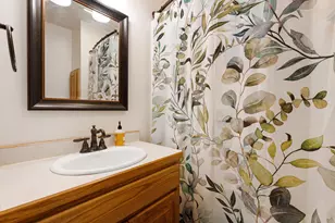 1300 26th St SW, Austin, MN 55912 - Photo 41