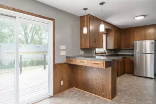 602 Moundsview Ave, Roseville, MN 55113 - Photo 15