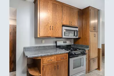 602 Moundsview Avenue, Roseville, MN 55113 - Photo 17