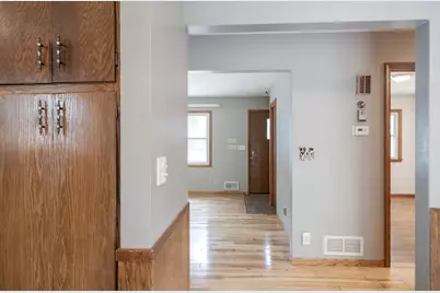 602 Moundsview Avenue, Roseville, MN 55113 - Photo 13