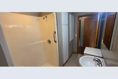 107 Park Avenue E, Hollandale, MN 56045 - Photo 49