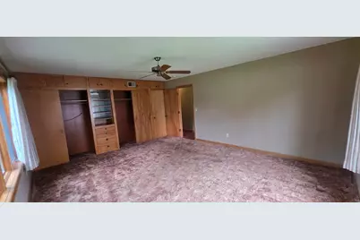 107 Park Avenue E, Hollandale, MN 56045 - Photo 41