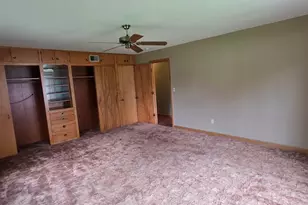 107 Park Ave E, Hollandale, MN 56045 - Photo 41
