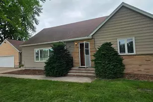 107 Park Ave E, Hollandale, MN 56045 - Photo 15