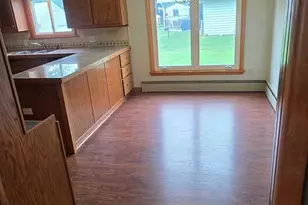 107 Park Ave E, Hollandale, MN 56045 - Photo 27