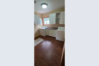 107 Park Avenue E, Hollandale, MN 56045 - Photo 29