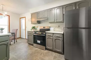 1977 Gold Trail, Eagan, MN 55122 - Photo 11
