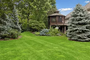475 Highcroft Rd, Wayzata, MN 55391 - Photo 29
