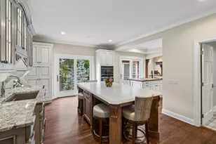 475 Highcroft Rd, Wayzata, MN 55391 - Photo 5