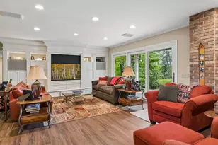 475 Highcroft Rd, Wayzata, MN 55391 - Photo 17