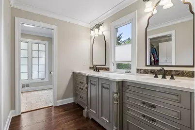 475 Highcroft Road, Wayzata, MN 55391 - Photo 17