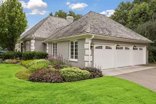 475 Highcroft Rd, Wayzata, MN 55391 - Photo 31