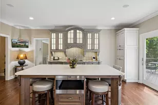 475 Highcroft Rd, Wayzata, MN 55391 - Photo 7