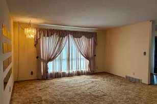 1950 Knollwood Dr, Fairmont, MN 56031 - Photo 3