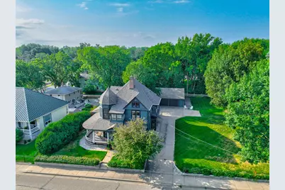 215 Pine Street W, Stillwater, MN 55082 - Photo 11