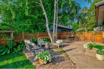215 Pine Street W, Stillwater, MN 55082 - Photo 113