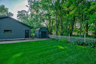 215 Pine St W, Stillwater, MN 55082 - Photo 115