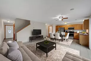 7616 Fox Creek Ct, Rockford, MN 55373 - Photo 3