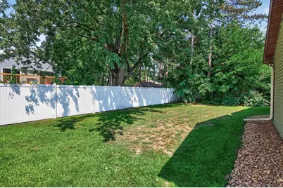 1623 Highway 96 E, White Bear Lake, MN 55110 - Photo 27