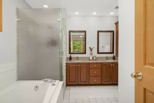 5715 Pond Dr, Shoreview, MN 55126 - Photo 23