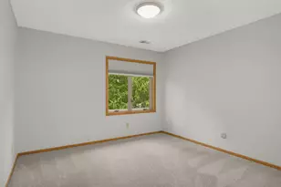 5715 Pond Dr, Shoreview, MN 55126 - Photo 25