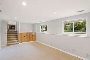 10909 Oak Knoll Terrace S, Minnetonka, MN 55305 - Photo 19