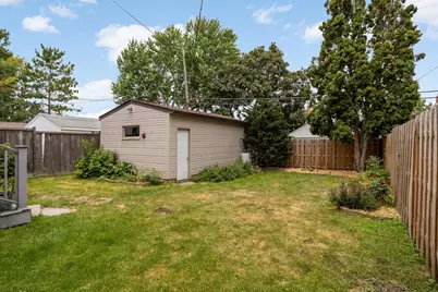 2135 Pinehurst Avenue, Saint Paul, MN 55116 - Photo 27
