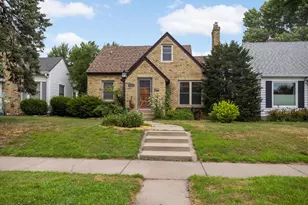 2135 Pinehurst Ave, Saint Paul, MN 55116 - Photo 1