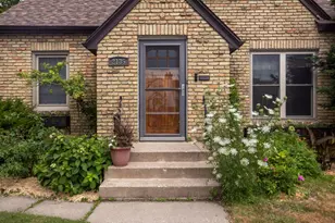 2135 Pinehurst Ave, Saint Paul, MN 55116 - Photo 3