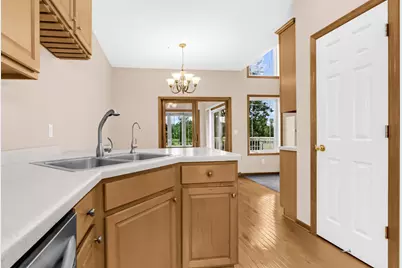 4989 Archer Lane N, Plymouth, MN 55446 - Photo 11