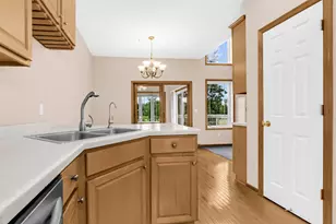 4989 Archer Ln N, Plymouth, MN 55446 - Photo 11
