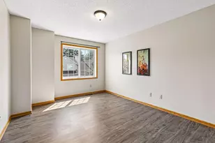 15321 Greenhaven Ln, Burnsville, MN 55306 - Photo 23
