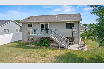 513 Harriett Drive, Marshall, MN 56258 - Photo 3