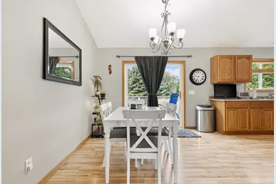 513 Harriett Drive, Marshall, MN 56258 - Photo 17