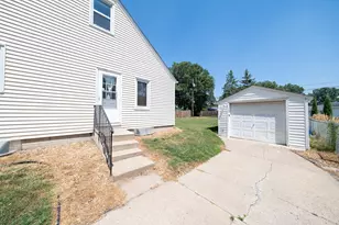 8241 Wentworth Ave S, Bloomington, MN 55420 - Photo 3