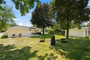 340 Greenway Ave N, Oakdale, MN 55128 - Photo 39