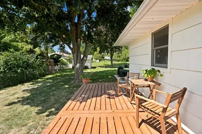 340 Greenway Avenue N, Oakdale, MN 55128 - Photo 33