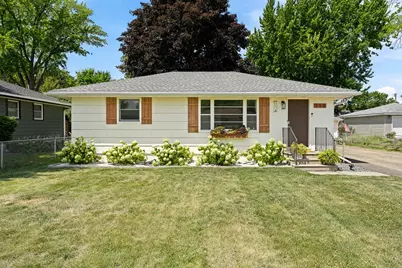 340 Greenway Avenue N, Oakdale, MN 55128 - Photo 1