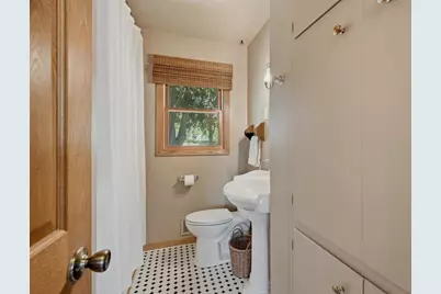340 Greenway Avenue N, Oakdale, MN 55128 - Photo 21
