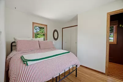 340 Greenway Avenue N, Oakdale, MN 55128 - Photo 13