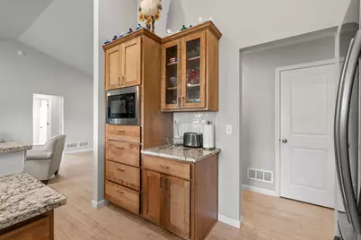1406 Balsam Lane, Watertown, MN 55388 - Photo 9