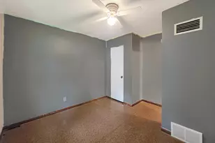 815 1st St SE, Elbow Lake, MN 56531 - Photo 13