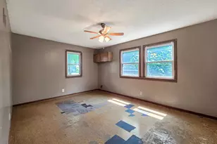815 1st St SE, Elbow Lake, MN 56531 - Photo 21