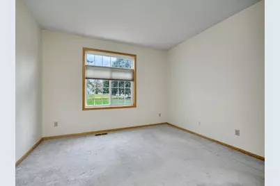840 Old Town Drive, New Brighton, MN 55112 - Photo 5