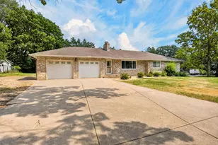 504 4th Ave S, Princeton, MN 55371 - Photo 1