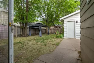 405 14th St N, Moorhead, MN 56560 - Photo 31
